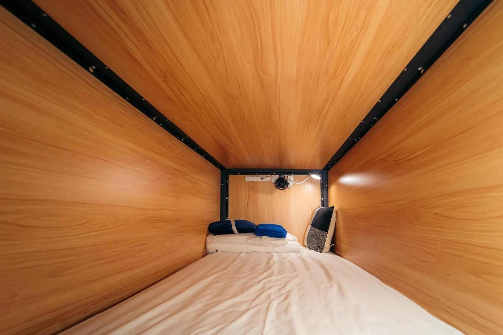 Capsuleaccom Hostel ゴールドコースト